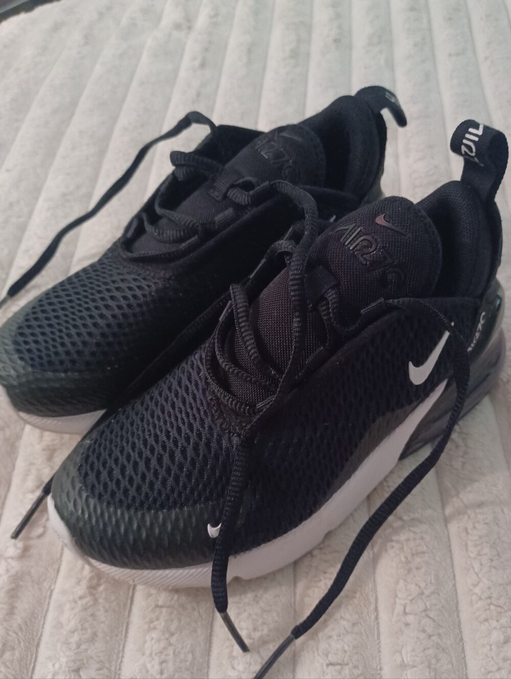 Nike Air Max 270 Youth Running Shoes Size 12c